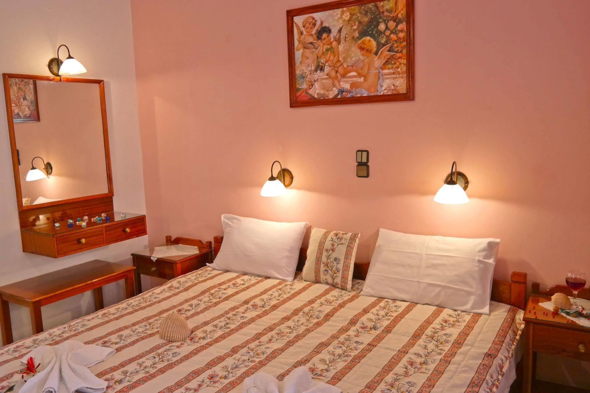 Golden Beach Studios Down Town Naxos City 외부 사진